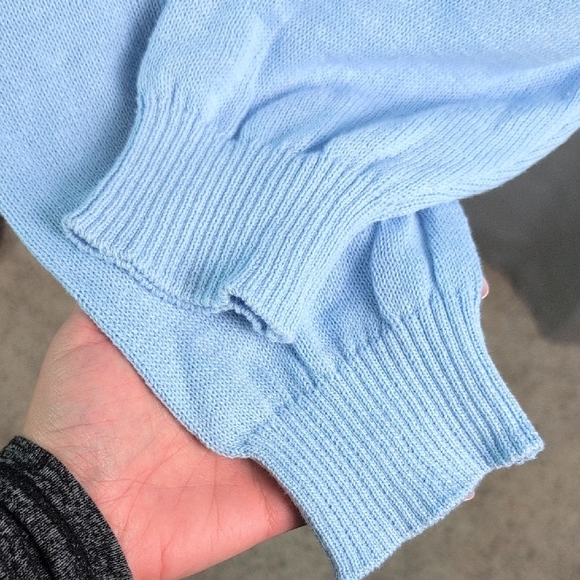 Cinnamoroll Blue and Pink Crew Neck Sweater with Cartoon Charm. Nwt. - Picture 6 of 7